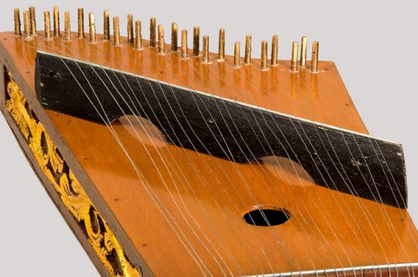 Siter Musical Instruments oprindelse